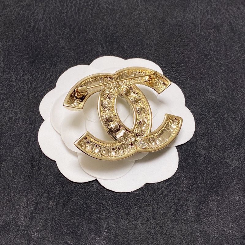 Chanel Brooches - Click Image to Close